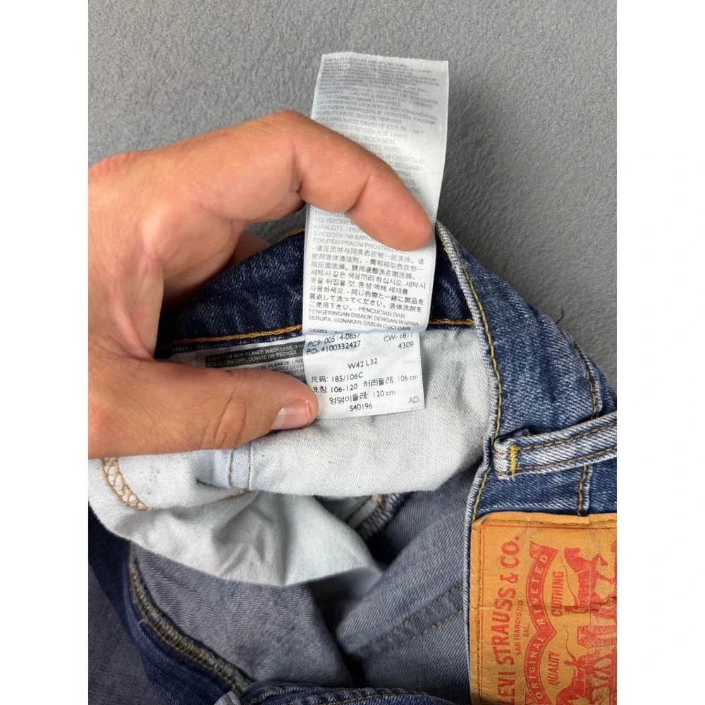 Levis 514 Straight Fit Mens Blue Denim Jeans 42x32 Medium Wash 00514-0857